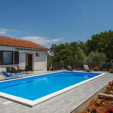 Prázdninový dům Vacation Daniela *