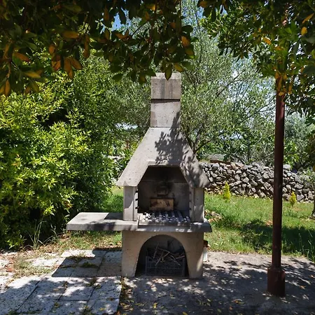 Дом отдыха Vacation Daniela Zgaljic