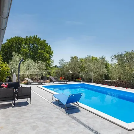 Prázdninový dům Vacation Daniela *