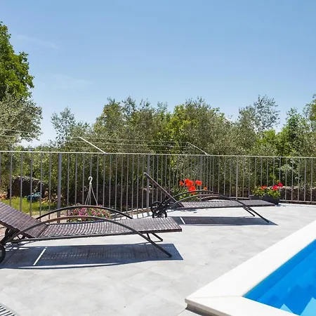 Vacation Daniela Tatil Evi